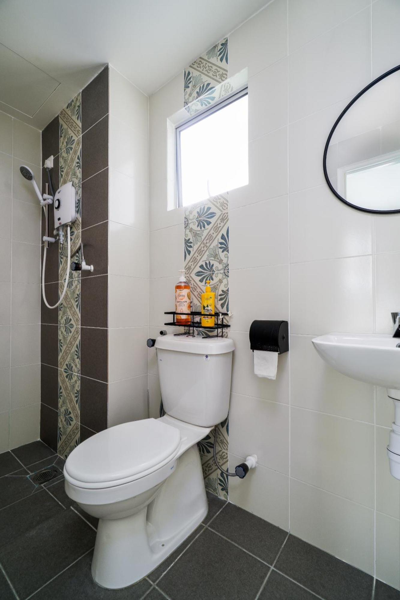 Anderson By Xuites-6 Pax-free Netflix-6 Mins To Parade Apartment
