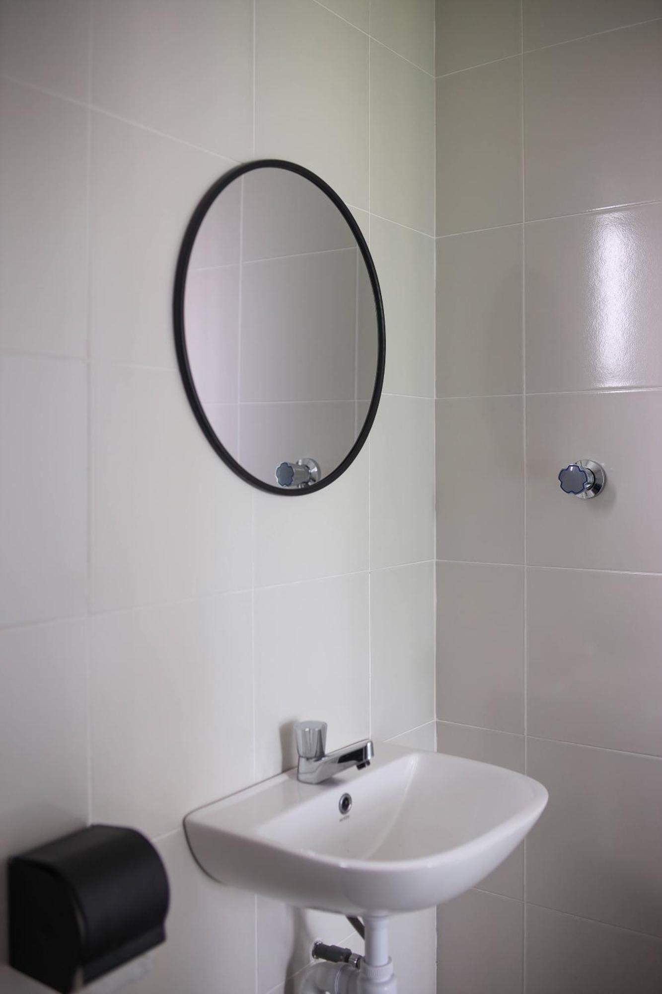 Anderson By Xuites-6 Pax-free Netflix-6 Mins To Parade Apartment *