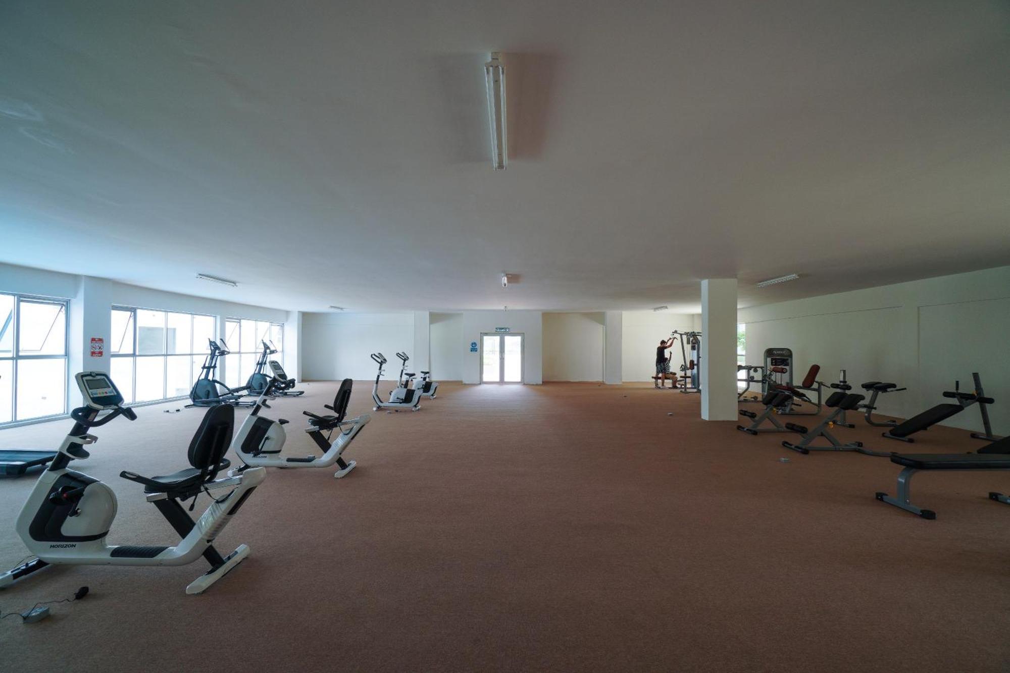 Pangsapuri Anderson By Xuites-6 Pax-free Netflix-6 Mins To Parade Ipoh